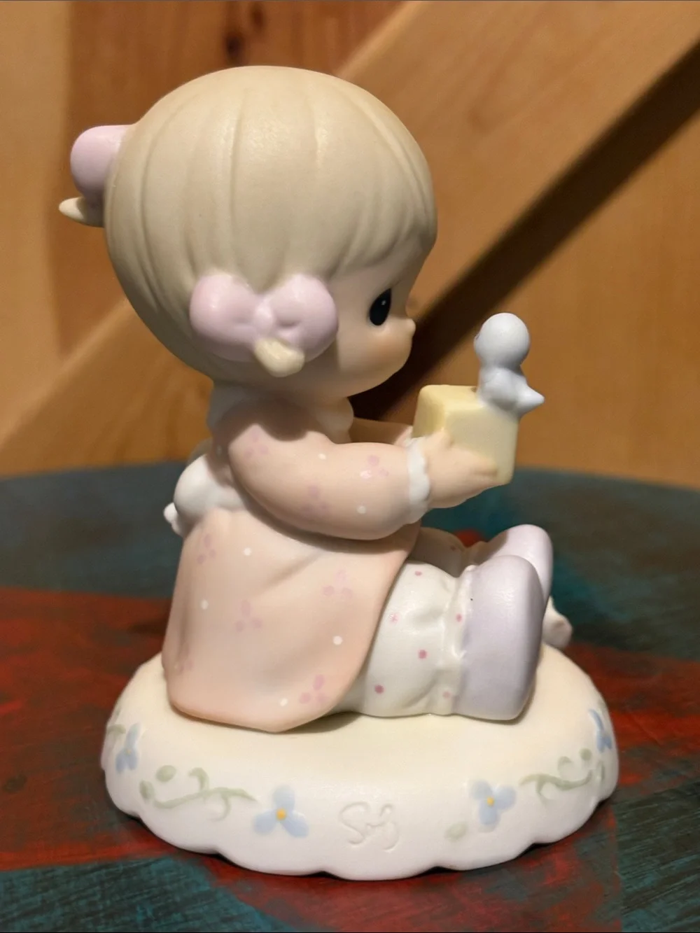 Precious Moments Cream and Pink Baby with Blocks Figurine / 2